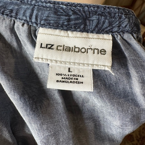 Liz Claiborne 100% Lyocell Dark Blue Floral Shirt with Balloon Sleeves - Picture 9 of 9